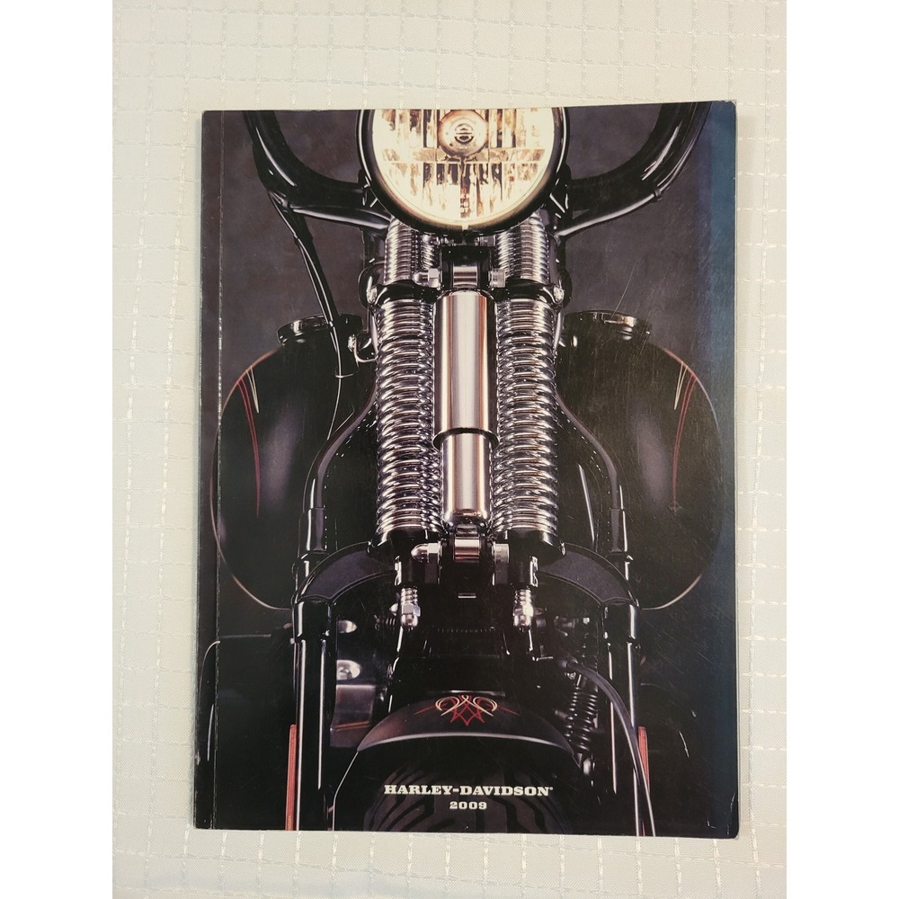 2009 Harley-Davidson Motorcycle Catalog Brochure 99360-09V Collectible Lineup